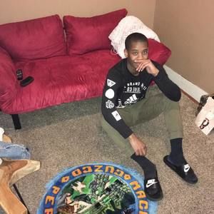 Meet your Posher, Kylee